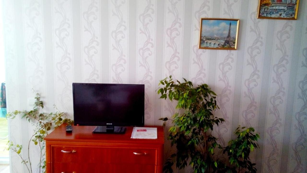 Apartment On Prospekt Peremogi Çernigiv Dış mekan fotoğraf